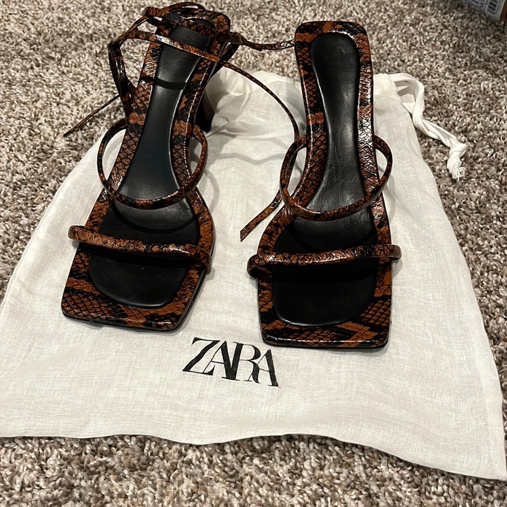 Zara leather python print heels. Strap at ankle. Brown. Worn once.